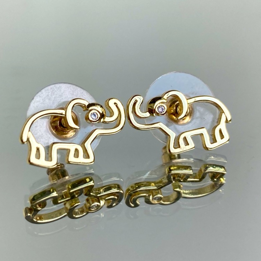 Elephant gold stud earrings with shiny eye